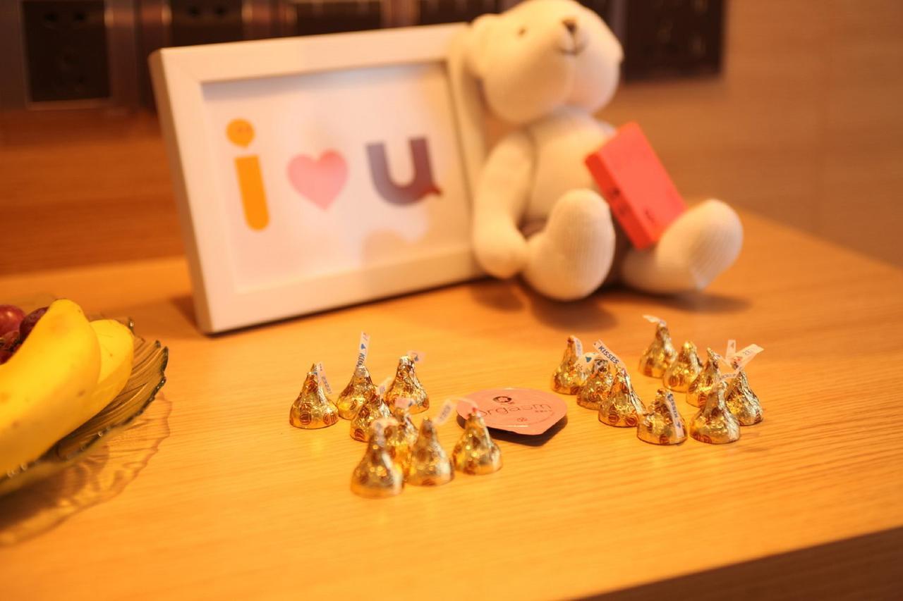 IU Hotel Tianjin Binjiang Walking Street Bagian luar foto